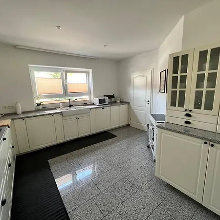Вилла Amazing House In *