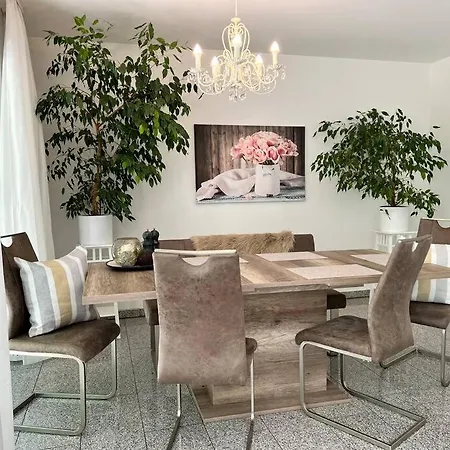 Вилла Amazing House In